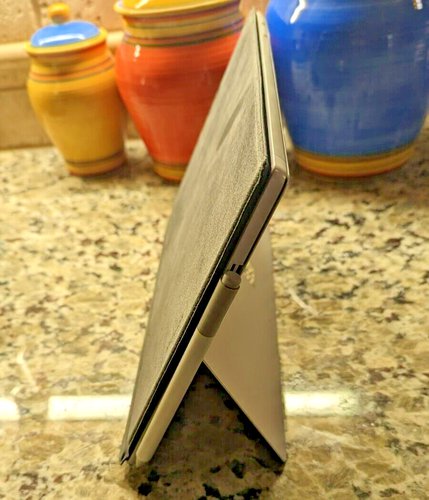 Microsoft Surface Pro 5 i5-7th/8/256/Pen