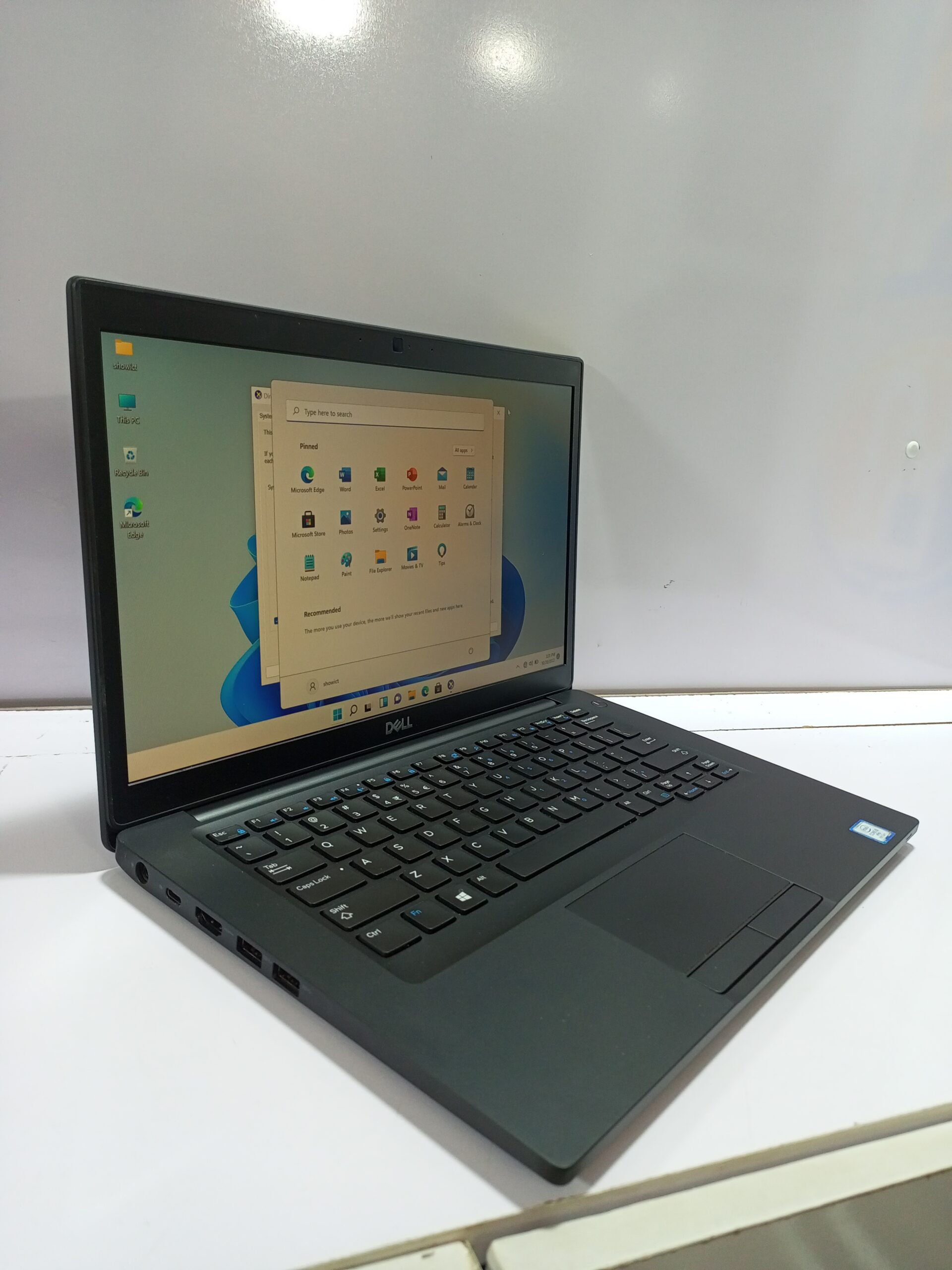 Dell Latitude 7490 i5-8th/8/256/14-Touch/win