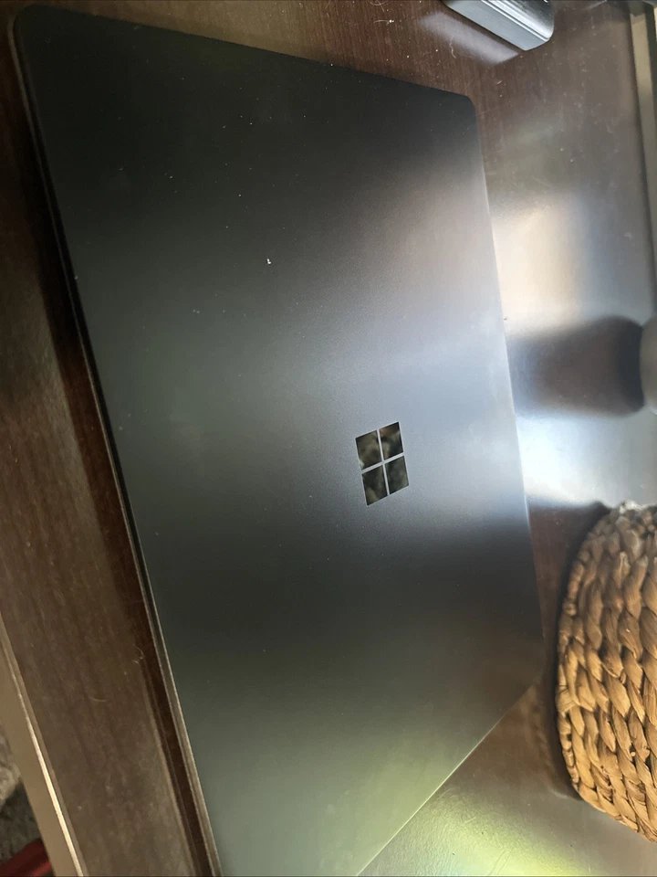 Microsoft Surface Laptop 2 i5-8th/16/256/win