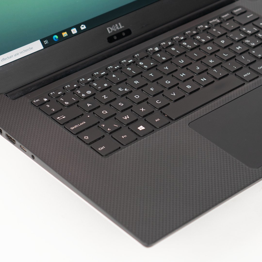 Dell Precision 5540 i9H-9th/32/512/4-Quadro/Win